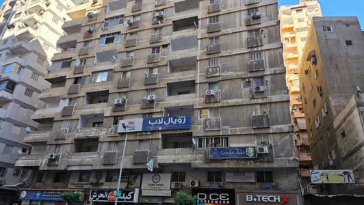 3 Bedroom Flat for Sale in Mandara, Alexandria - فرصة رائعة في جمال عبد الناصر اسكندرية