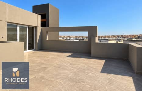 3 Bedroom Penthouse for Sale in 6th of October, Giza - Modern Rooftop Terrace Overlooking City. png 3 Bedroom Penthouse for Sale in 6th of October, Giza - Modern Rooftop Terrace Overlooking City. png