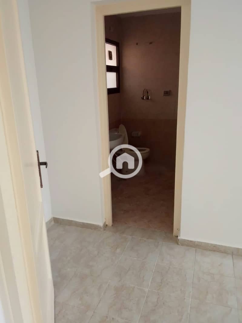 11 15d48896-8525-457f-8565-e5ed919c903d. jpg