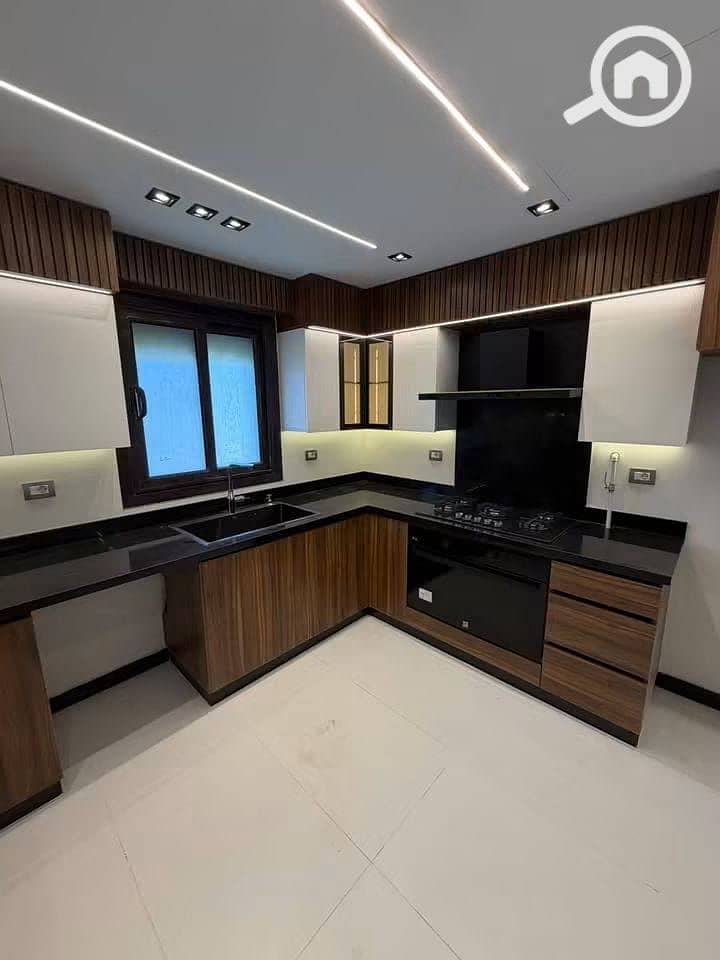 3 d582133c-bf77-4a6d-8fe0-df9ef540dc59. jpg