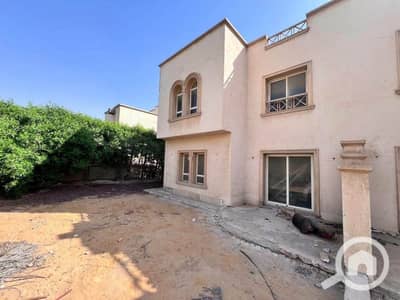 5 Bedroom Villa for Sale in Sheikh Zayed, Giza - IMG_2208. jpg 5 Bedroom Villa for Sale in Sheikh Zayed, Giza - IMG_2208. jpg