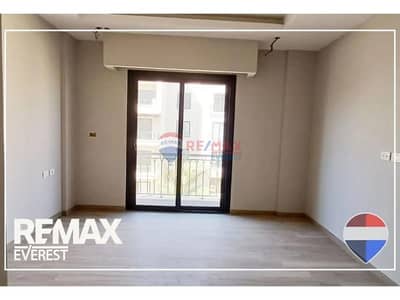 2 Bedroom Flat for Sale in Sheikh Zayed, Giza - 1312x894 - 2026-10-02T231252.188. jpg 2 Bedroom Flat for Sale in Sheikh Zayed, Giza - 1312x894 - 2026-10-02T231252.188. jpg