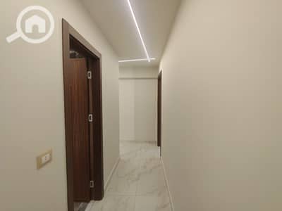 2 Bedroom Apartment for Sale in Victoria, Alexandria - 6ad1ca95-b400-4a35-aa5d-bb7833888b0b. jpg
