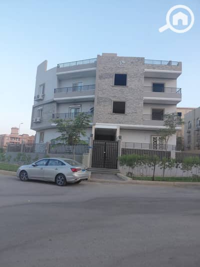 شقة 3 غرف نوم للبيع في الشيخ زايد، الجيزة - a7a21985-849a-4c64-93eb-e0229ade7167 (1). jpg