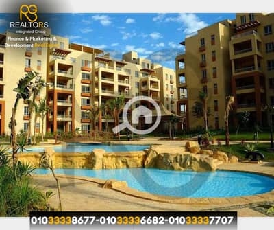 4 Bedroom Penthouse for Sale in 6th of October, Giza - 8. png
