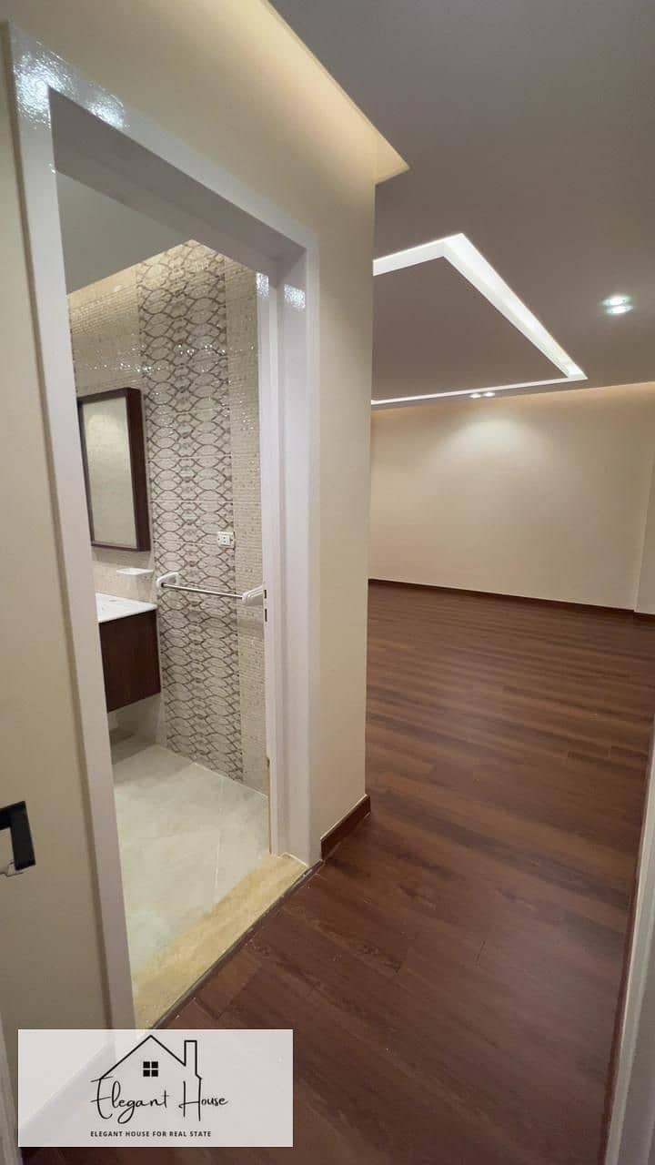 5 493696. jpg