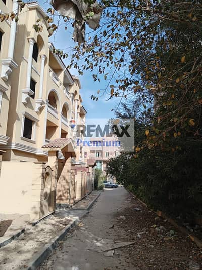 4 Bedroom Apartment for Sale in Sheikh Zayed, Giza - WhatsApp Image 2026-10-03 at 2.16. 29 PM (1). jpeg