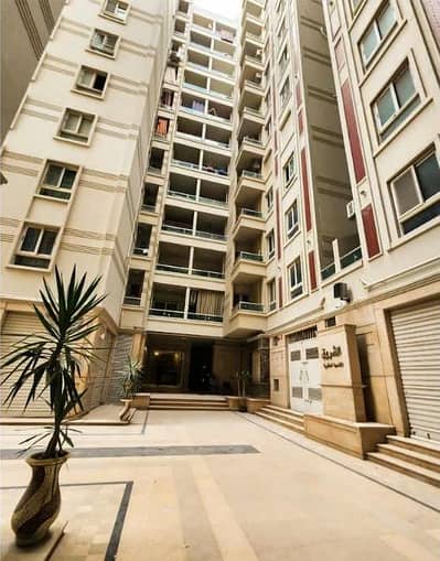 3 Bedroom Apartment for Sale in Smoha, Alexandria - للبيع شقة في سموحة شارع الريادة ( كومباوند حي الشروق) 3 Bedroom Apartment for Sale in Smoha, Alexandria - للبيع شقة في سموحة شارع الريادة ( كومباوند حي الشروق)