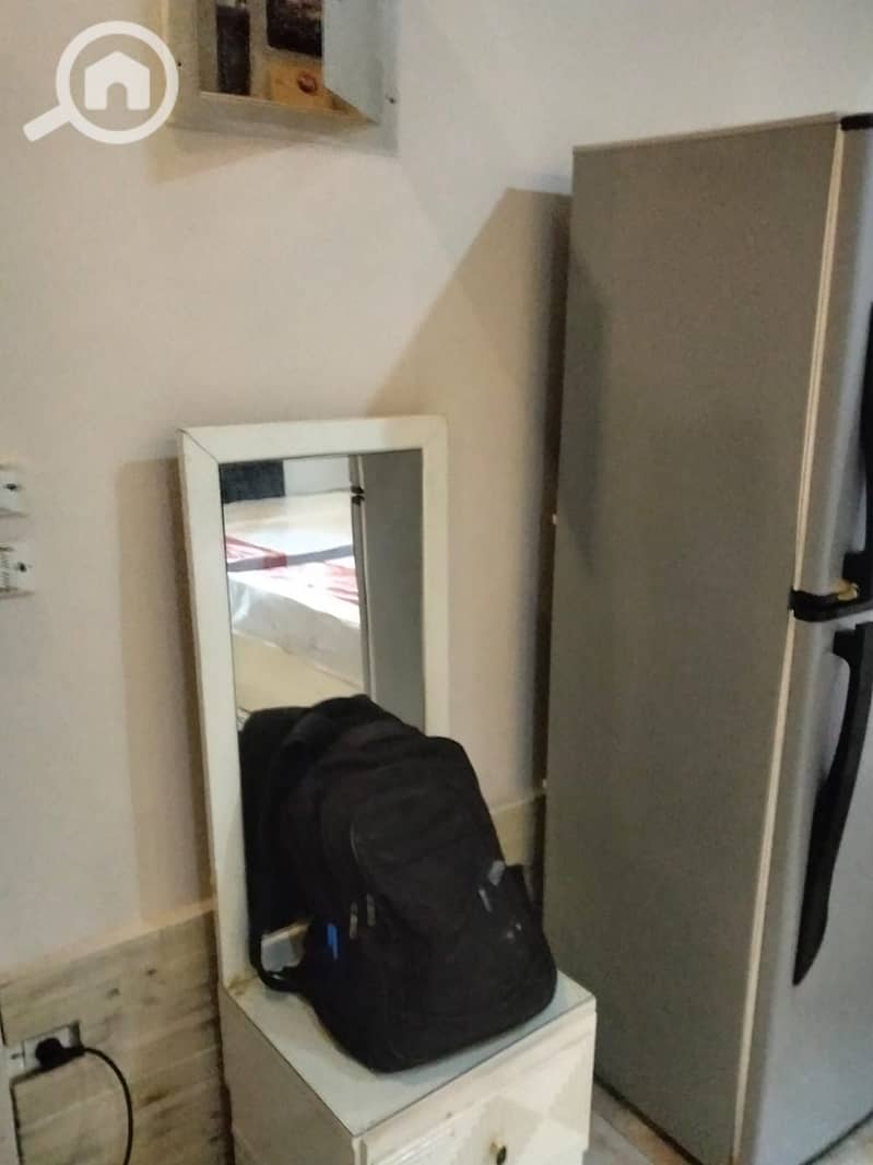 4 9285. jpg