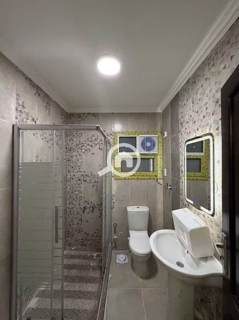 12 fa1d0b11-bb89-4fa0-82ff-3597ceb7284b. jpg
