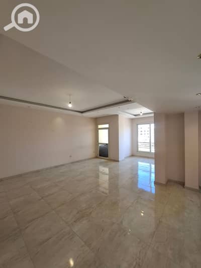 Office for Rent in New Cairo, Cairo - ٢٠٢٦١٠٠٣_١٣٤٨٣٦. jpg