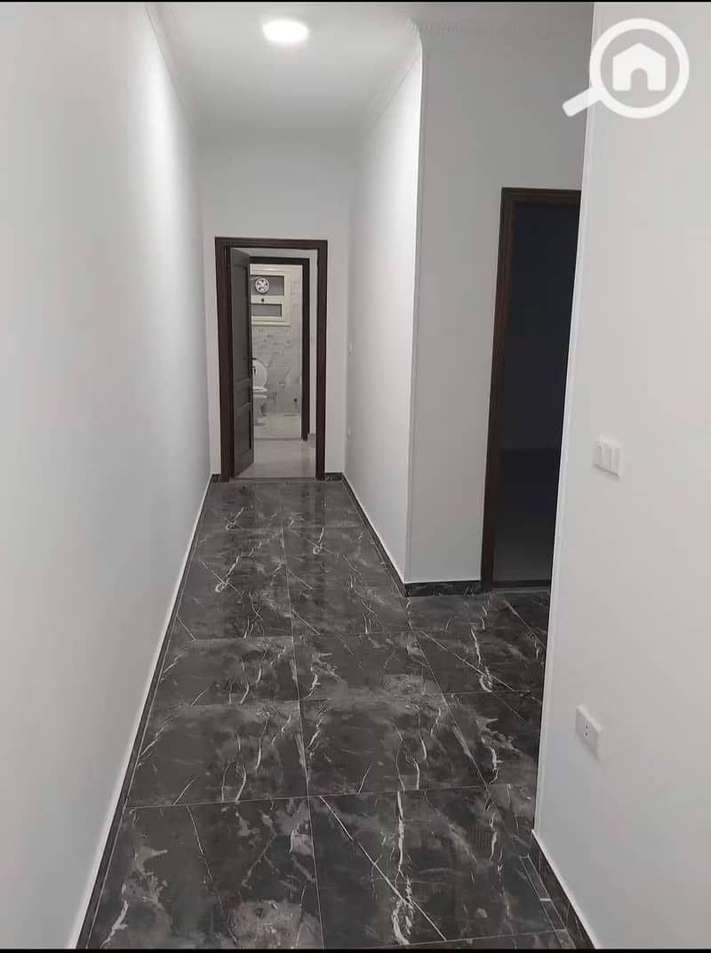 3 1000563518. jpg