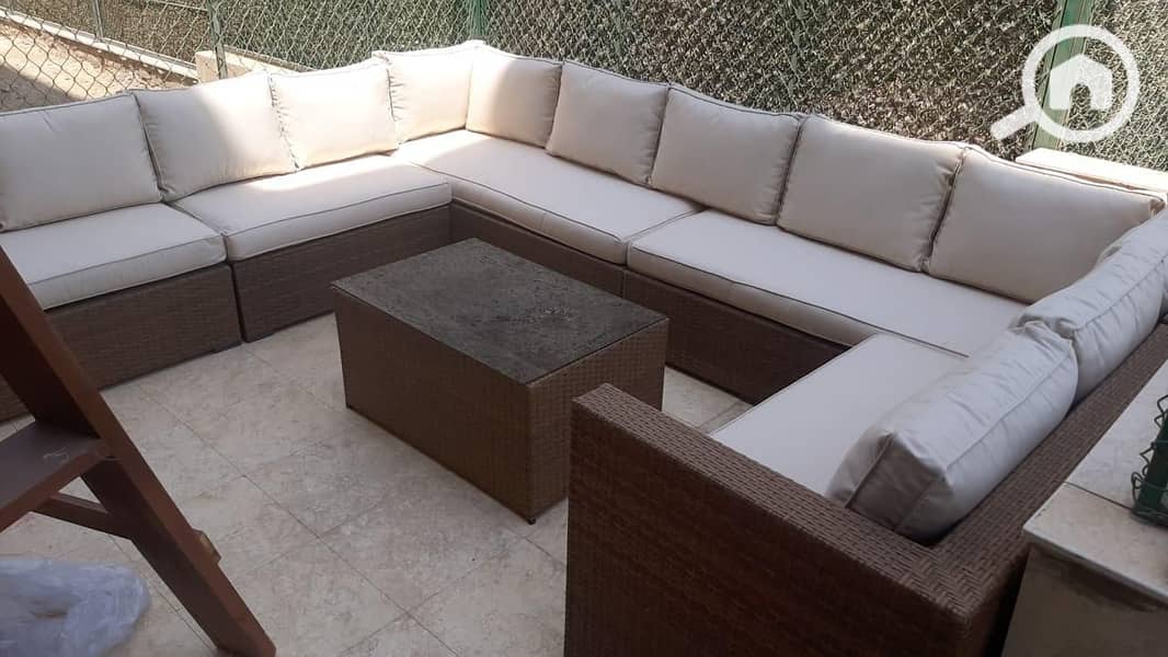 6 4cbf6d97-9684-4332-bfbd-6ba9ee4b2074. jpg