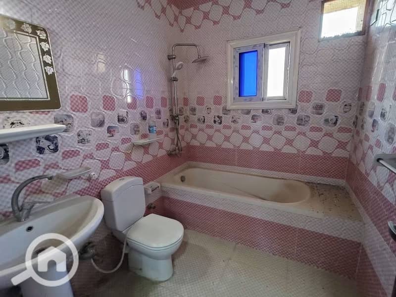 6 1000563532. jpg