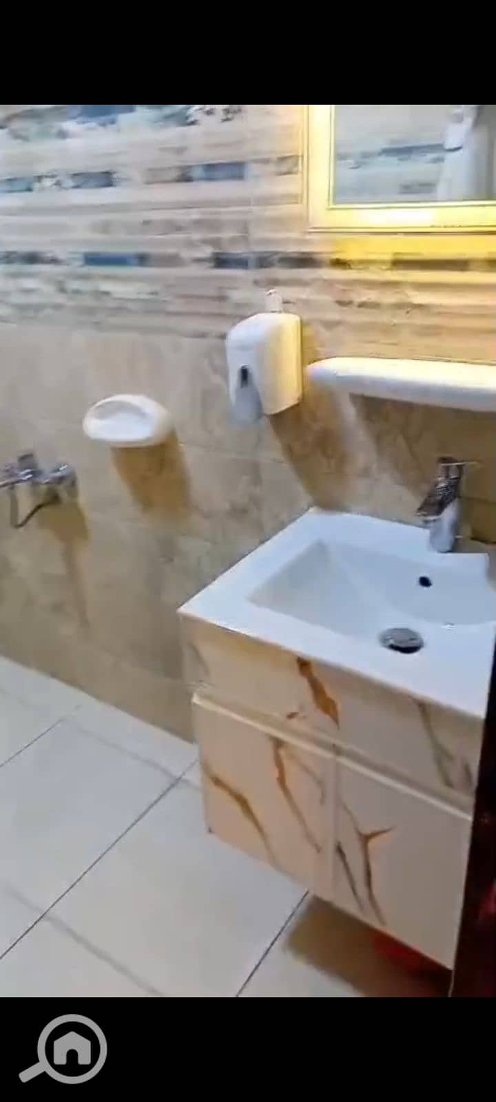 5 1000105317. jpg