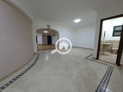 3 Bedroom Apartment for Rent in Maadi, Cairo - 765fed38-2d9c-47bd-b798-8ae5fd85d917. jpeg 3 Bedroom Apartment for Rent in Maadi, Cairo - 765fed38-2d9c-47bd-b798-8ae5fd85d917. jpeg