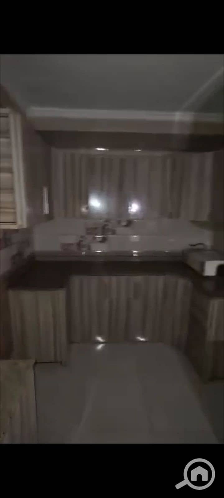 5 1000105638. jpg