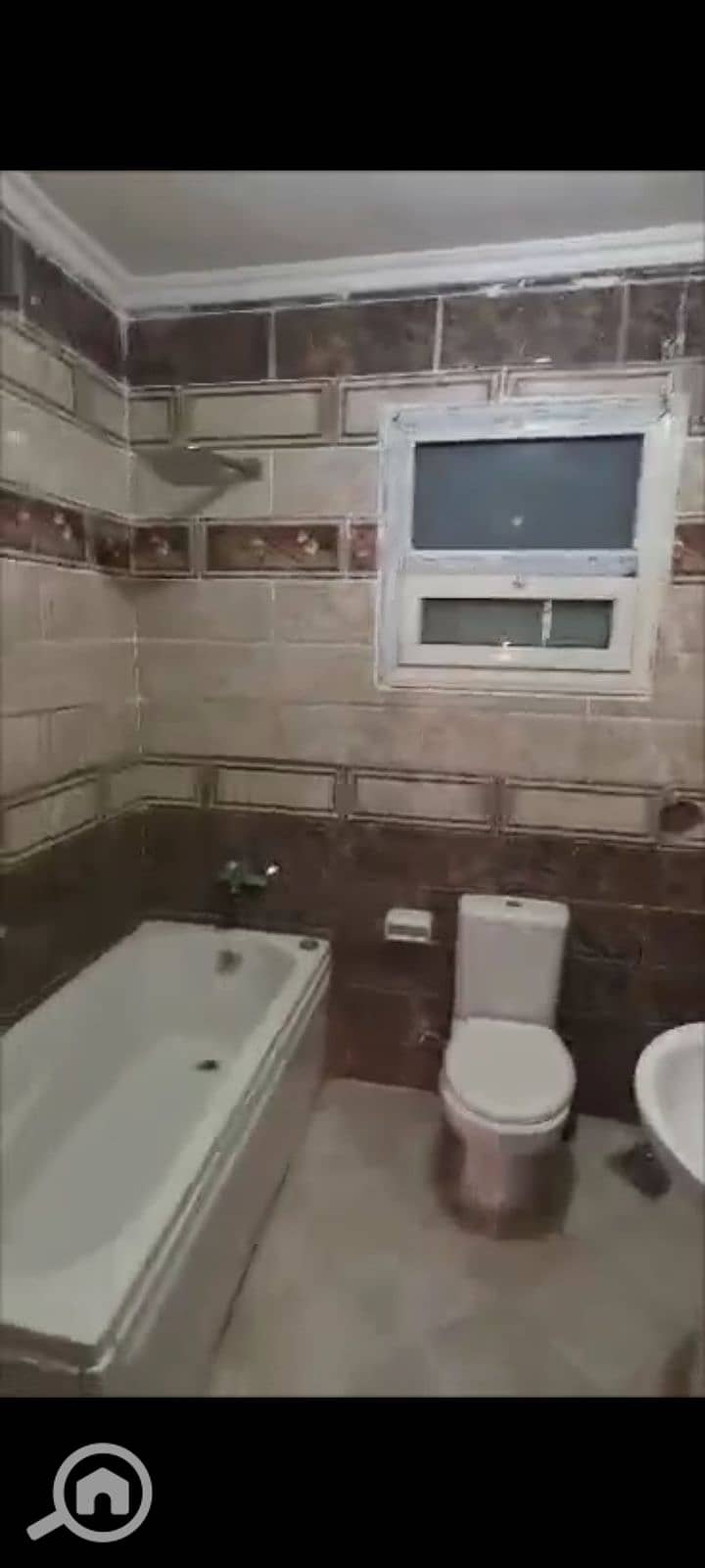 7 1000105641. jpg