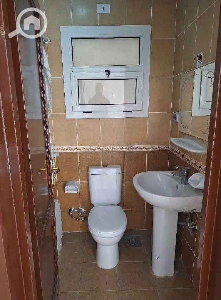 9 1000722680. jpg