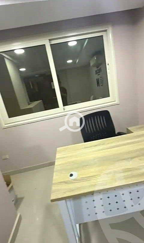 8 1000352782. jpg