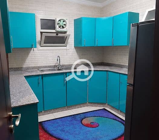 7 01_kitchen_empty. png