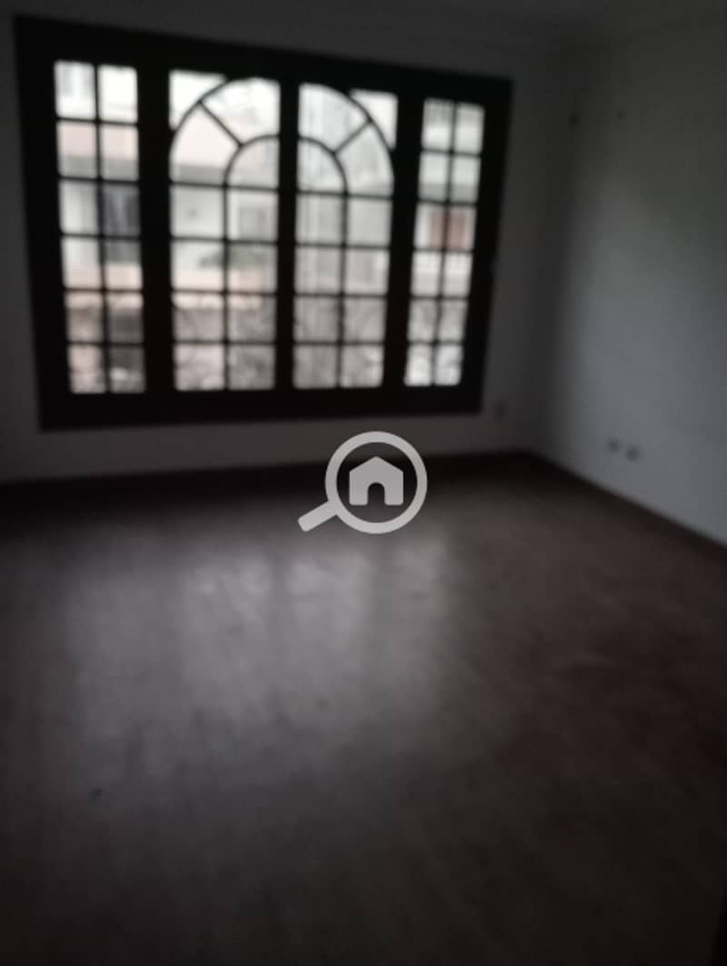 4 1000352424. jpg