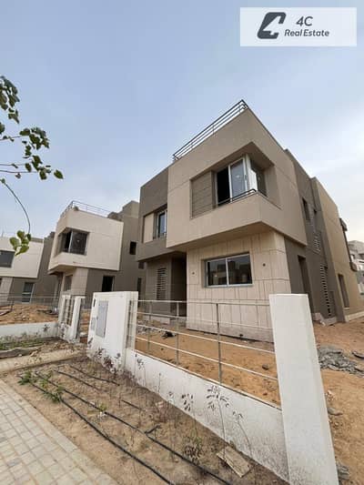 3 Bedroom Villa for Sale in New Cairo, Cairo - WhatsApp Image 2026-10-04 at 13.18. 43. jpeg 3 Bedroom Villa for Sale in New Cairo, Cairo - WhatsApp Image 2026-10-04 at 13.18. 43. jpeg