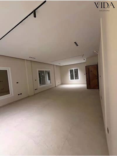 3 Bedroom Apartment for Sale in Sheikh Zayed, Giza - WhatsApp Image 2026-10-04 at 1.01. 05 PM. jpeg 3 Bedroom Apartment for Sale in Sheikh Zayed, Giza - WhatsApp Image 2026-10-04 at 1.01. 05 PM. jpeg