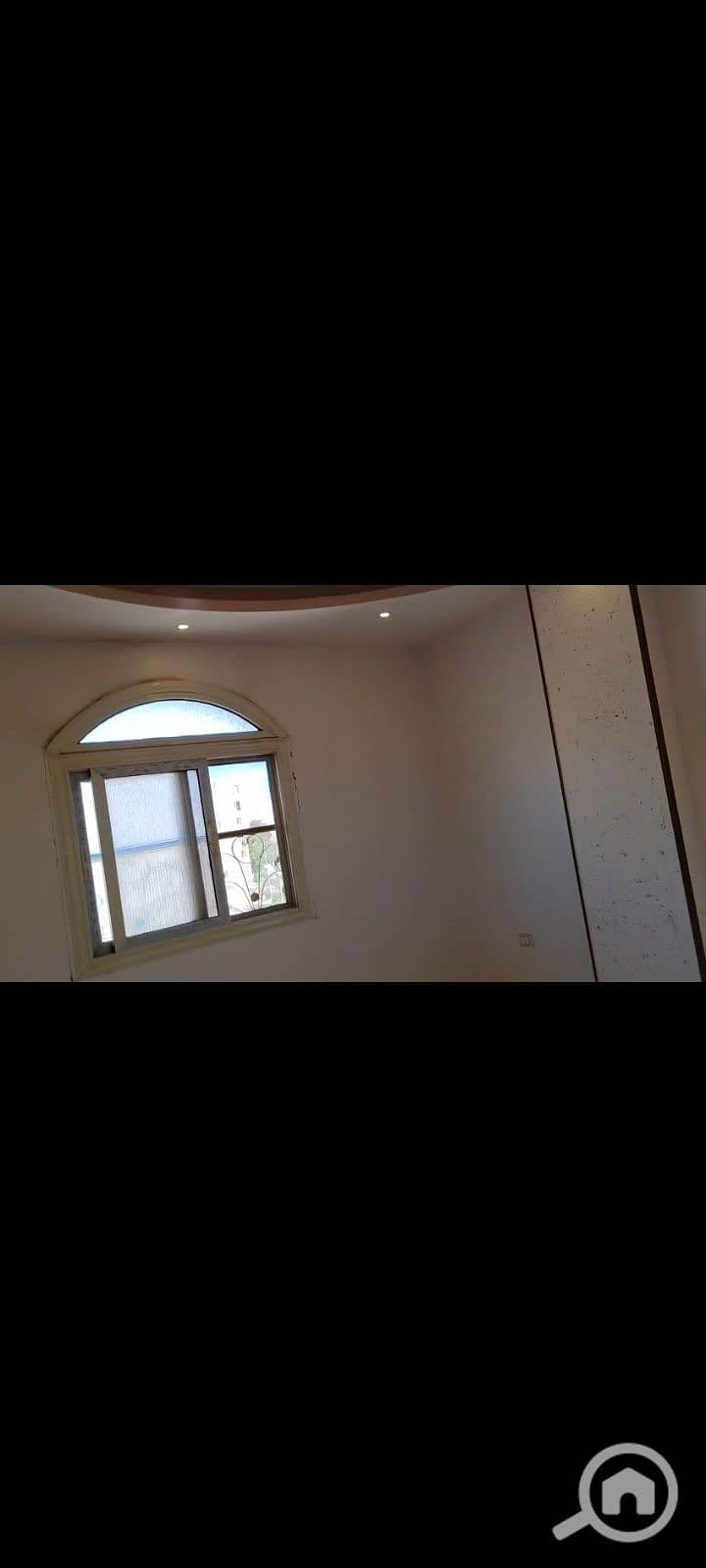 4 1000105824. jpg
