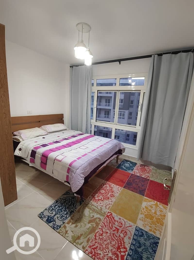 7 1000557714. jpg