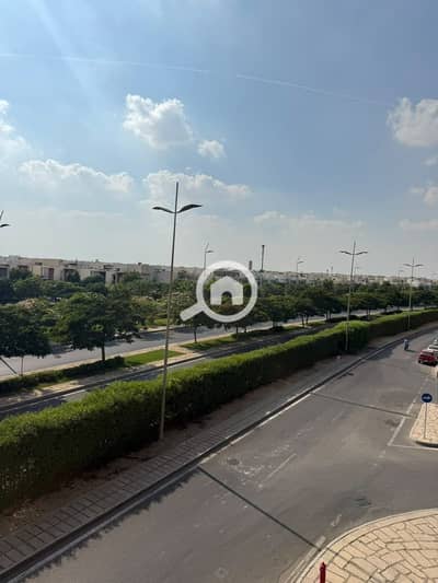 3 Bedroom Flat for Sale in Madinaty, Cairo - WhatsApp Image 2026-10-01 at 9.21. 44 PM. jpeg 3 Bedroom Flat for Sale in Madinaty, Cairo - WhatsApp Image 2026-10-01 at 9.21. 44 PM. jpeg