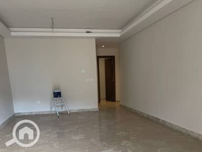 3 Bedroom Flat for Rent in Sheikh Zayed, Giza - WhatsApp Image 2026-09-28 at 3.45. 19 PM (2). jpeg