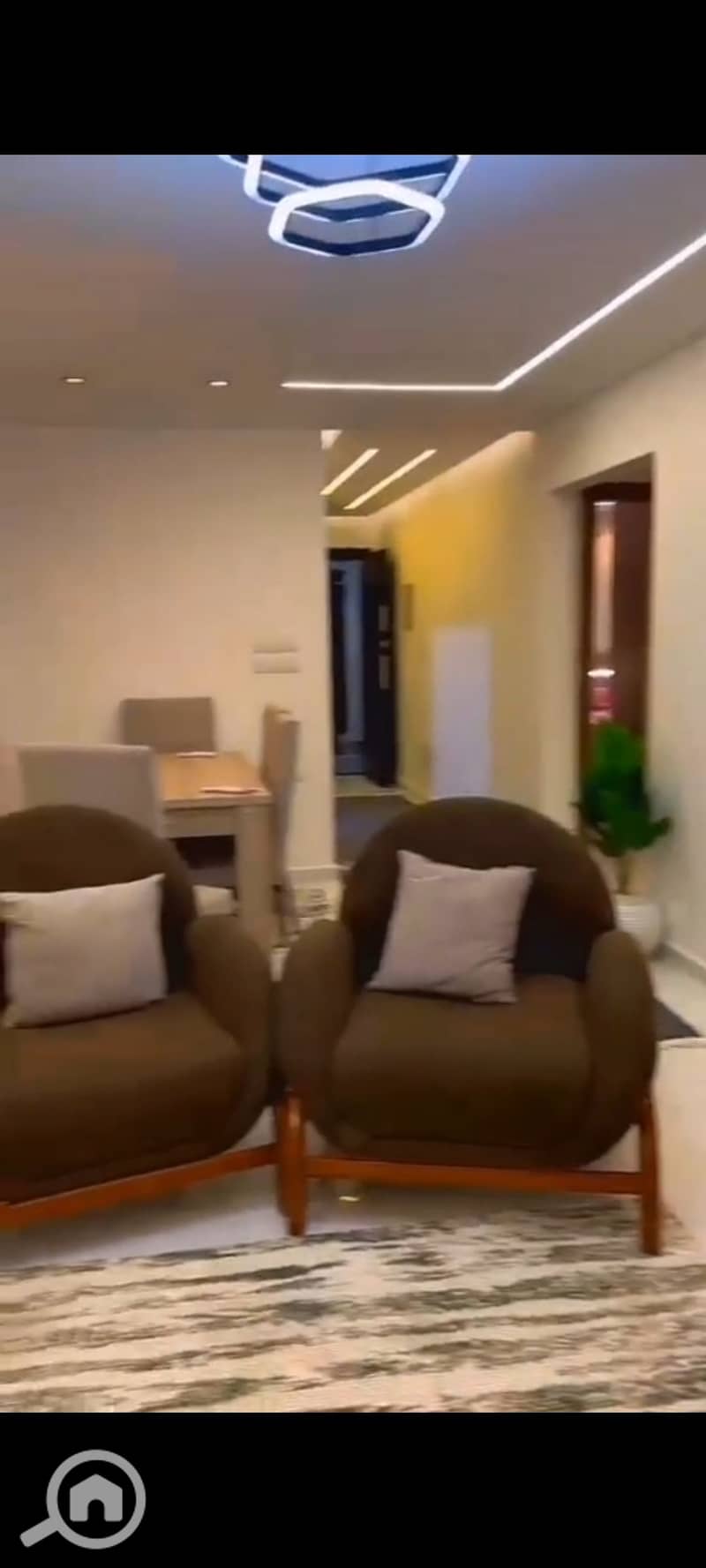 4 1000801050. jpg