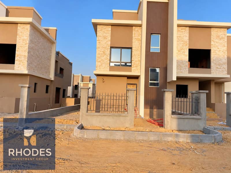 8 Modern Villa Under Construction. png