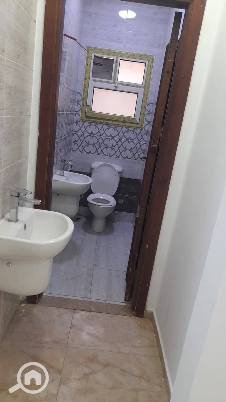 10 1000105499. jpg
