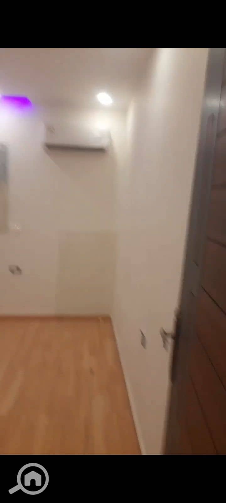 9 1000105966. jpg