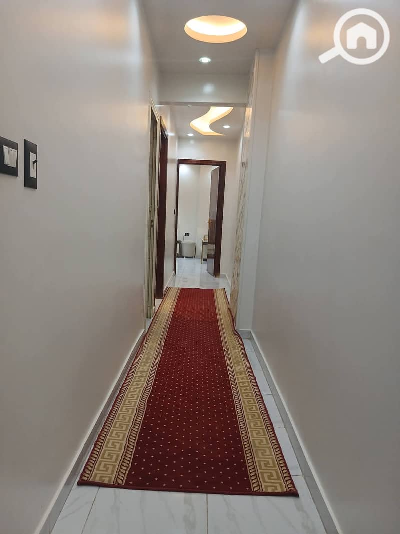 5 1000540108. jpg