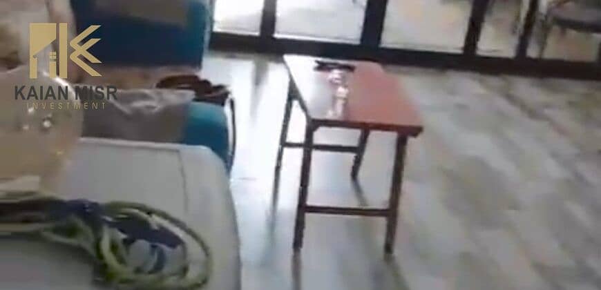 5 15892. jpg
