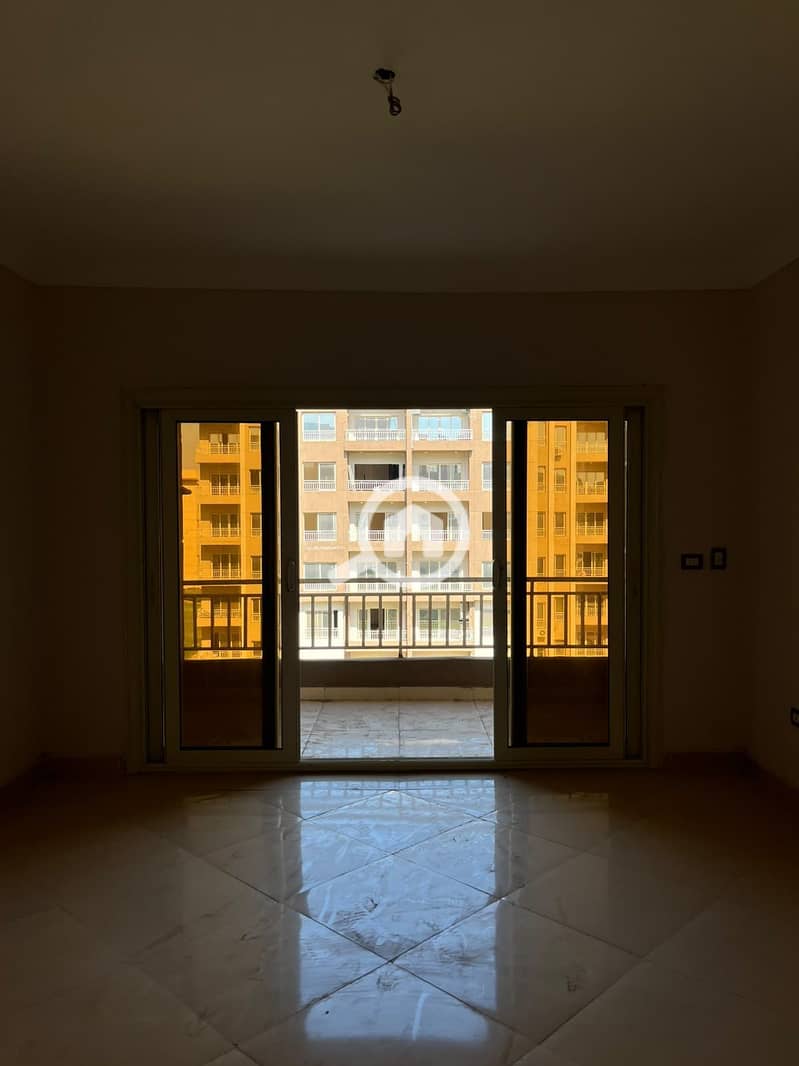 5 1000621787. jpg