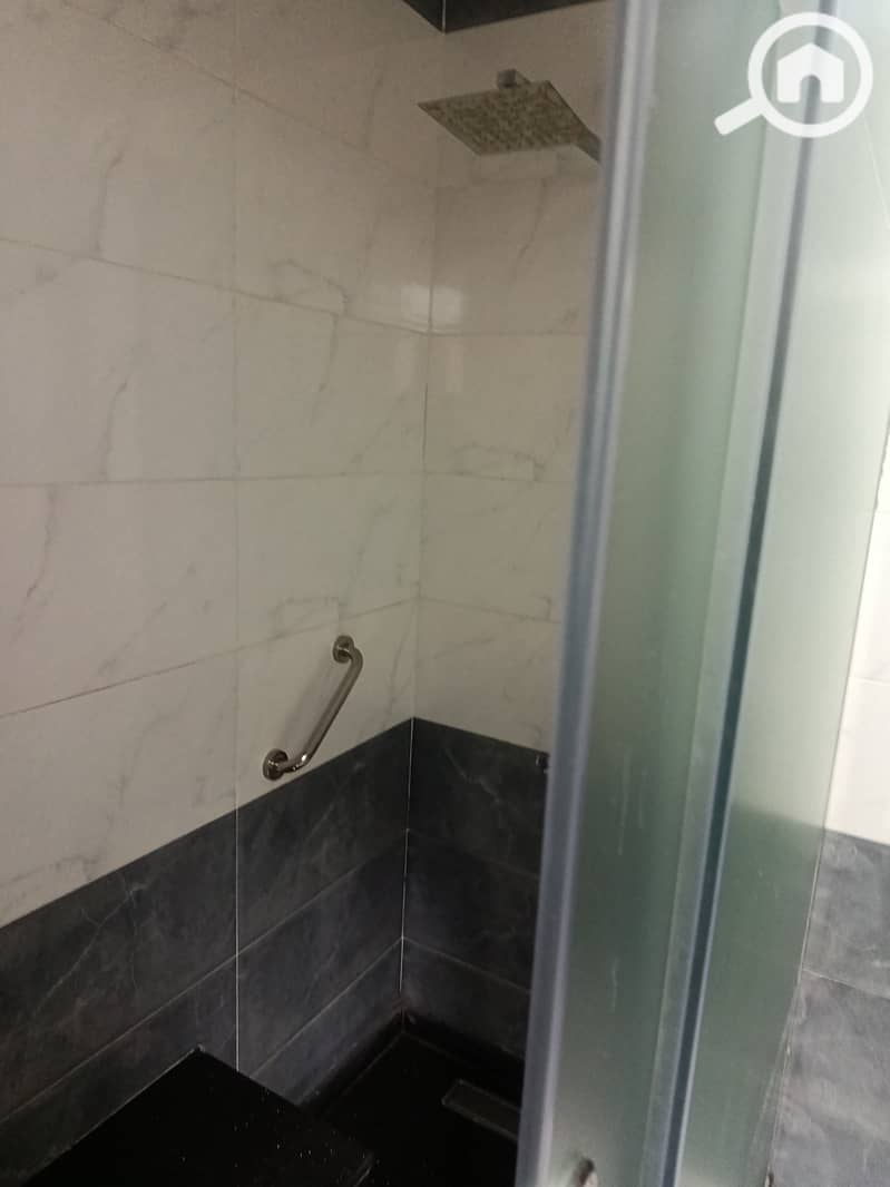 31 181981. jpg