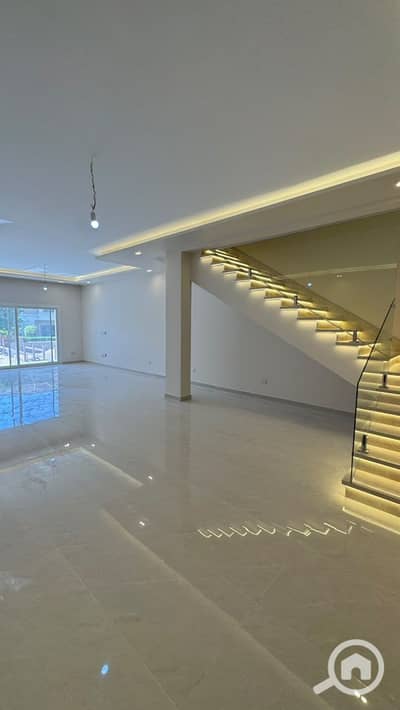4 Bedroom Townhouse for Rent in New Cairo, Cairo - 01cdafe5-1776-48c4-baaa-796298fff8d1. jpg