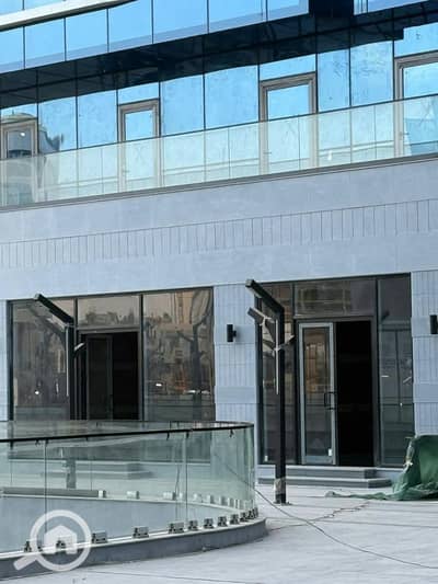 Retail for Sale in New Cairo, Cairo - WhatsApp Image 2026-09-25 at 2.31. 41 PM - Copy. jpeg