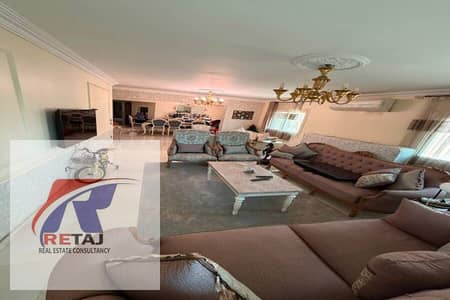 3 Bedroom Flat for Sale in Nasr City, Cairo - f078f2a6-8489-4128-9d1a-9c39b734415b. jpg
