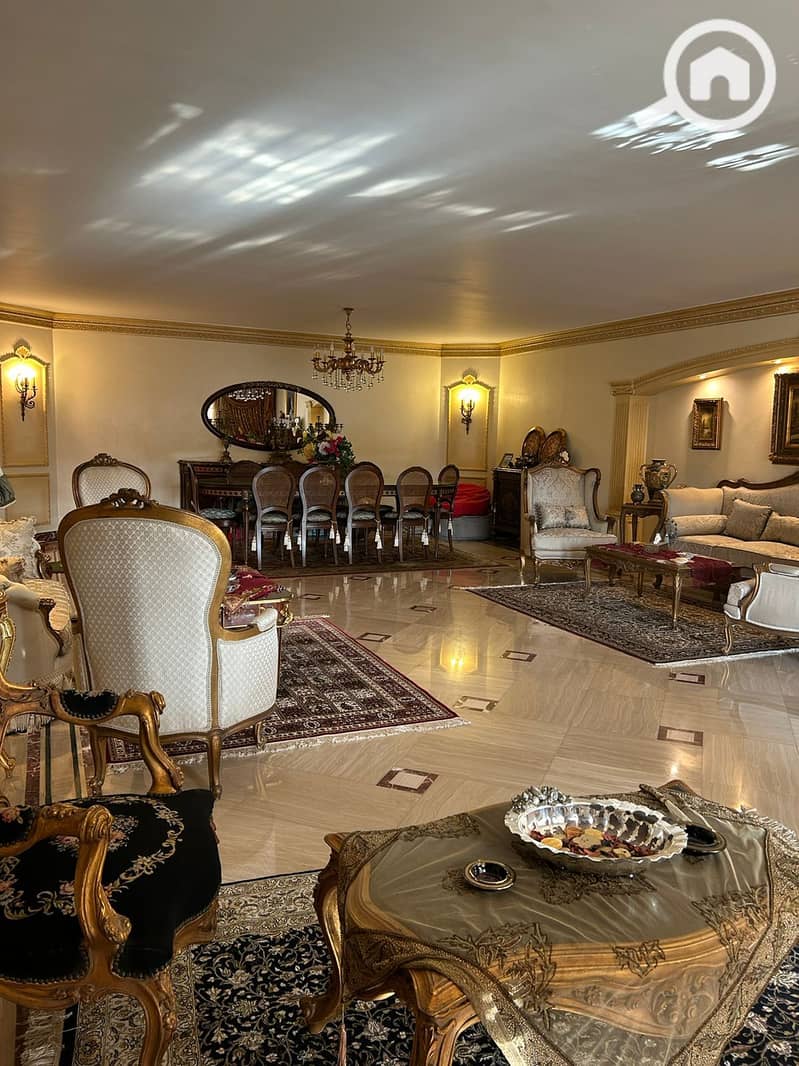 2 1000768859. jpg