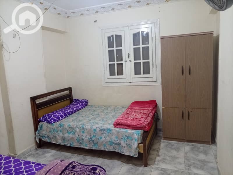 4 14996. jpg