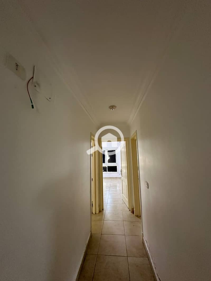 9 1000211266. jpg