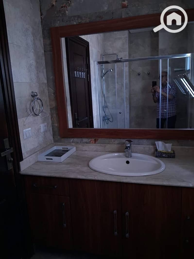 11 6098817d-9d6b-4090-9cc4-db92f81291fb. jpg