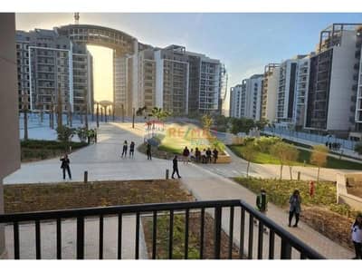 3 Bedroom Flat for Sale in Sheikh Zayed, Giza - 1312x894 - 2026-10-05T125449.274. jpg 3 Bedroom Flat for Sale in Sheikh Zayed, Giza - 1312x894 - 2026-10-05T125449.274. jpg