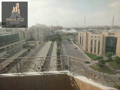 3 Bedroom Apartment for Rent in Maadi, Cairo - WhatsApp Image 2026-10-05 at 12.41. 06 PM (2). jpeg 3 Bedroom Apartment for Rent in Maadi, Cairo - WhatsApp Image 2026-10-05 at 12.41. 06 PM (2). jpeg