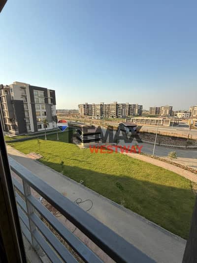 3 Bedroom Flat for Rent in Sheikh Zayed, Giza - WhatsApp Image 2026-10-05 at 12.03. 50 PM. jpeg